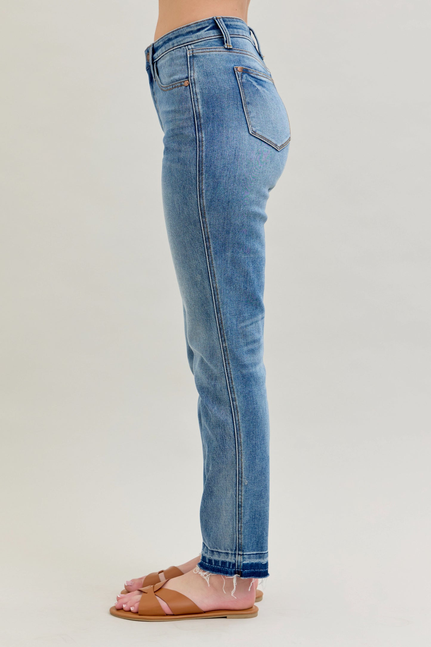 Mid Rise Release Hem Boyfriend Jeans