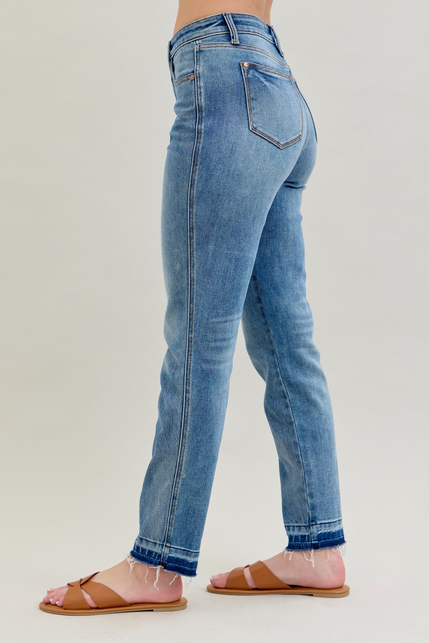 Mid Rise Release Hem Boyfriend Jeans