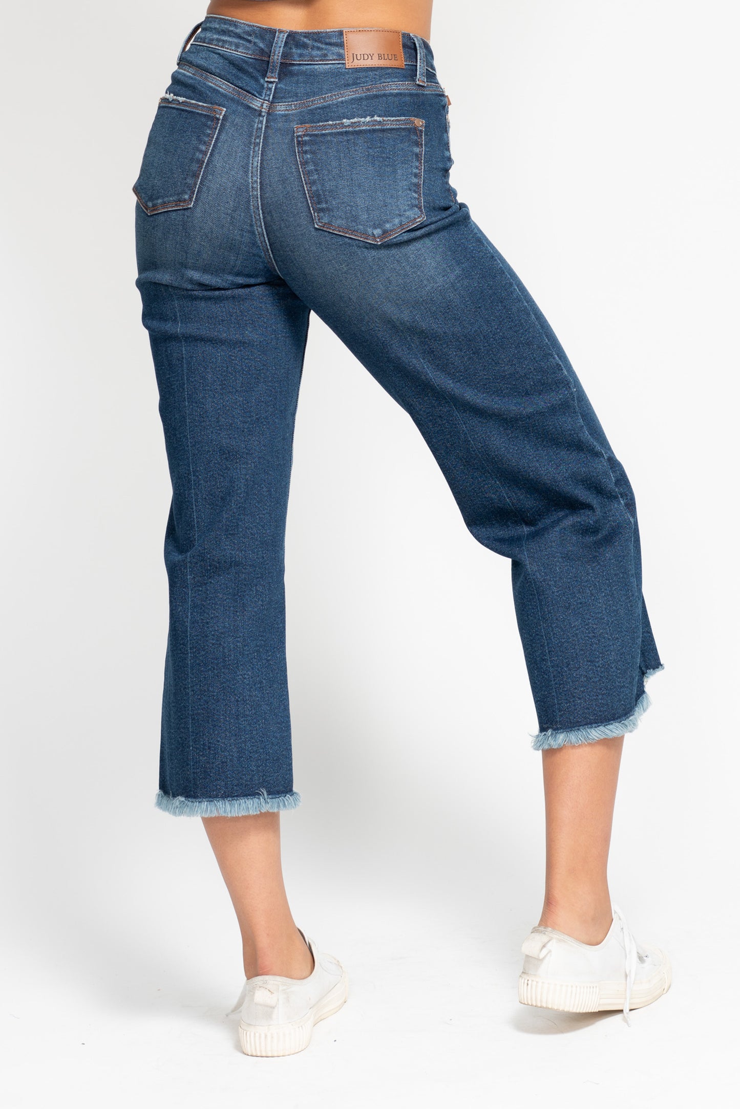 Judy Blue Button Fly Destroy Hem Crop Wide