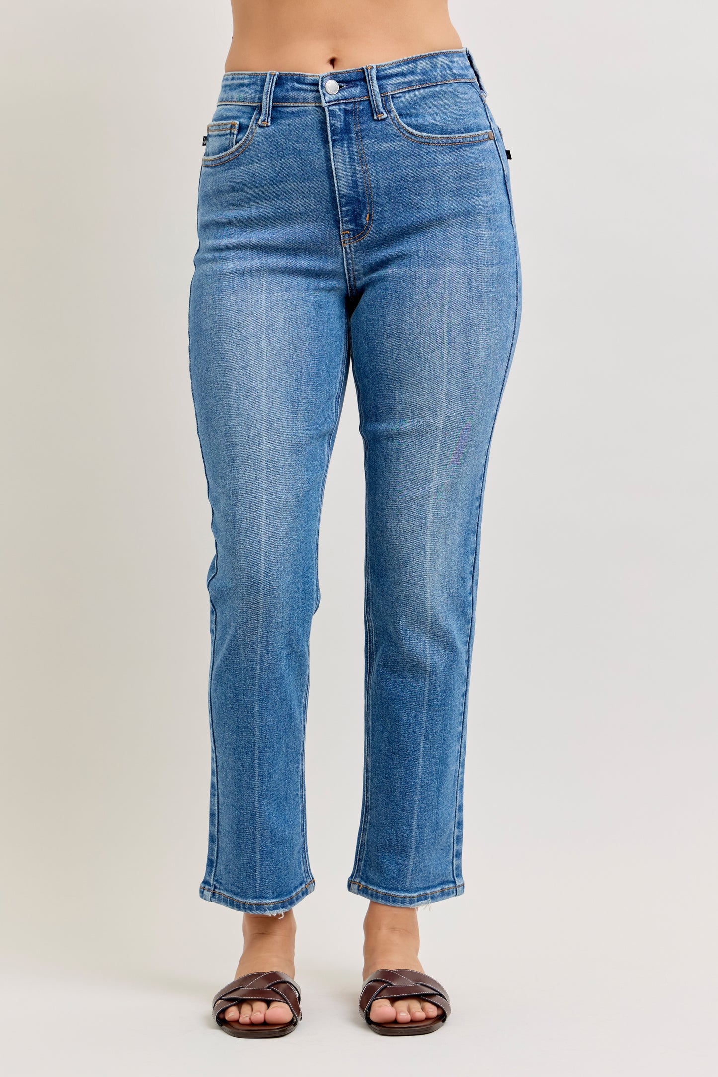 Judy Blue Ankle Straight Jean