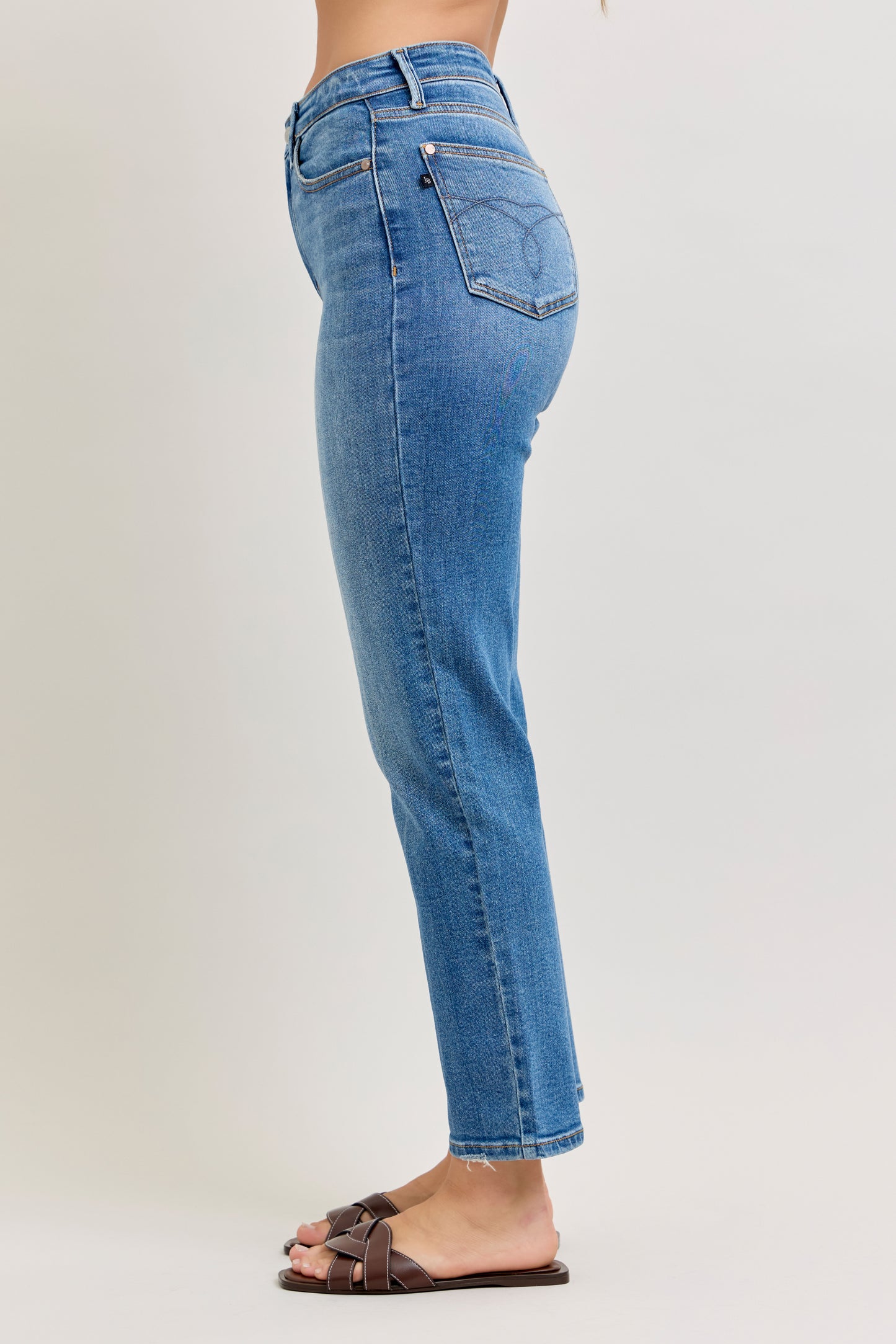 Judy Blue Ankle Straight Jean
