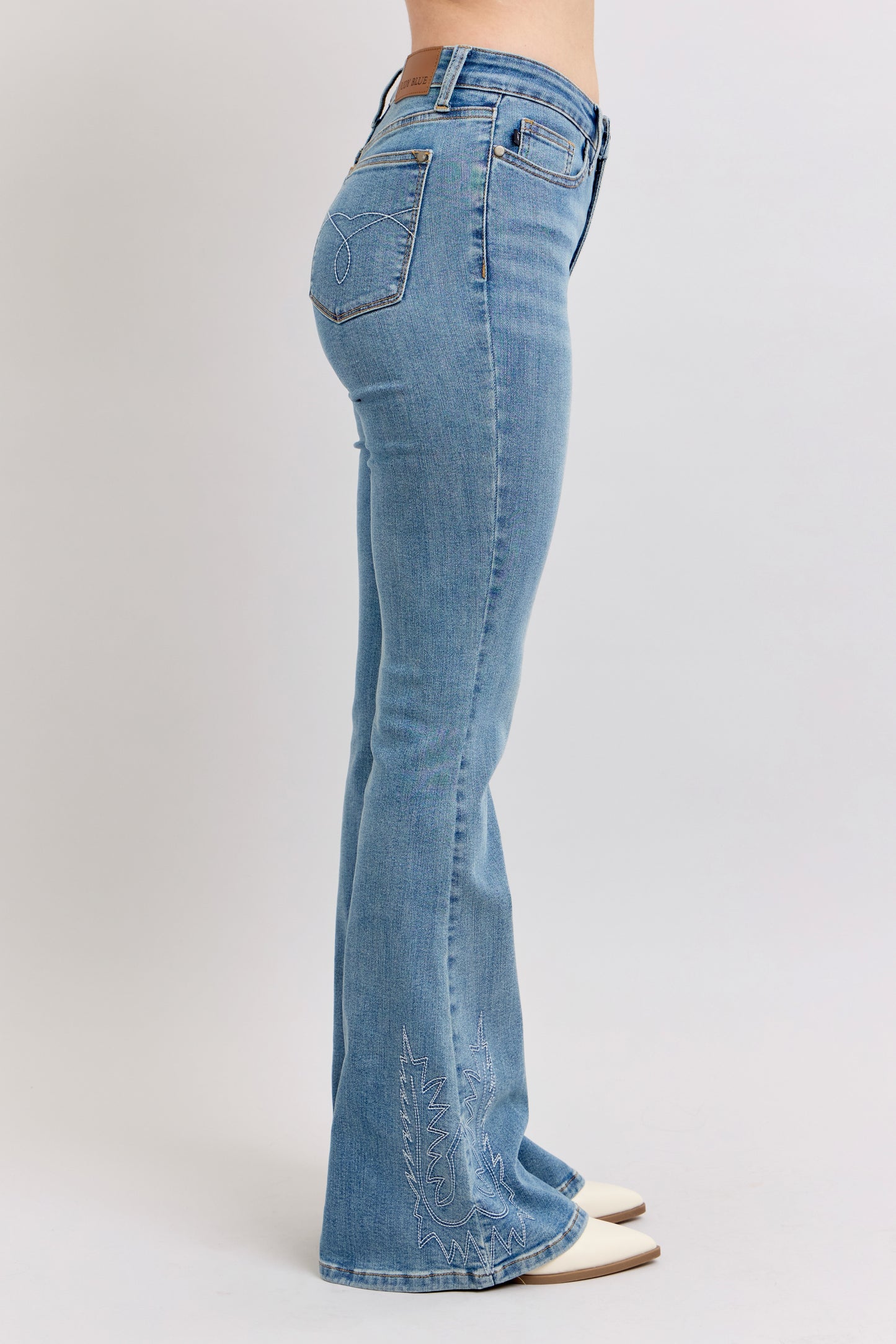 Judy Blue Detailed Flare Fit